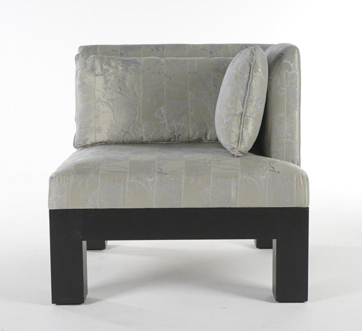 Кресло с пуфом BARBICAN Left Side Armani / Casa, стоимость 440 000 руб.  Фотография 7